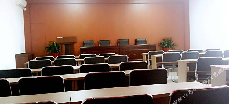 尚客优连锁酒店(喀喇沁旗锦南大街店)图片