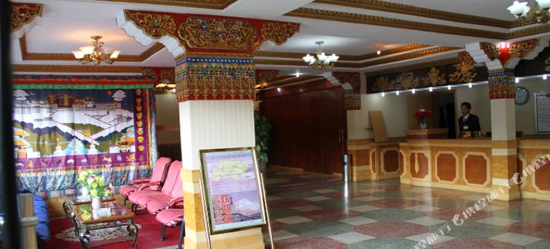 定日珠峰宾馆图片