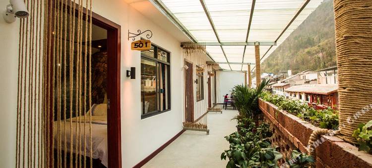 张家界静水花涧精品旅行客栈图片