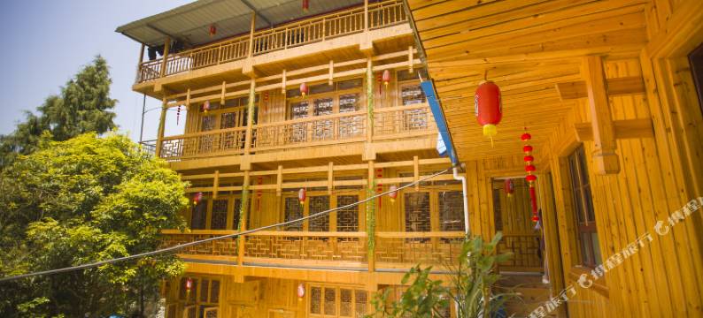 张家界青岩闲居民族特色客栈图片