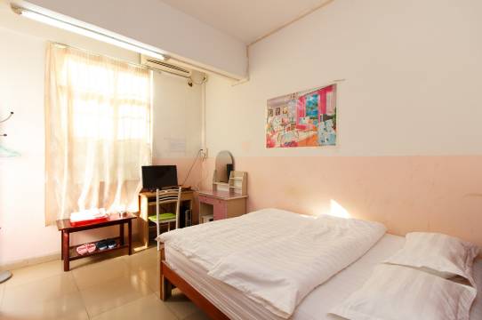 友缘公寓(广州广东金融学院店)