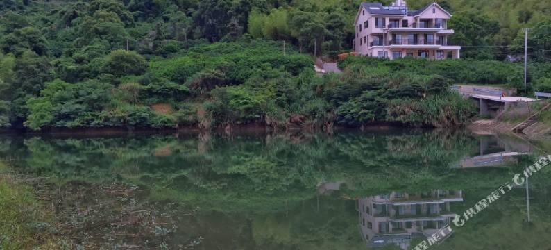 象山青籁度假别墅(鹤浦大沙沙滩店)图片