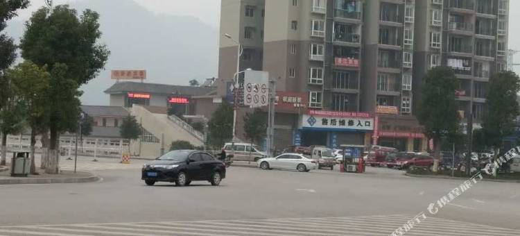 石柱鸿华商务宾馆图片