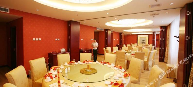 承德宽城蟠龙湖大酒店(蟠龙湖景区店)图片