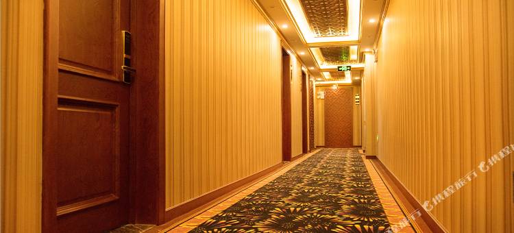 雅居精品酒店(牡丹江万达广场店)图片