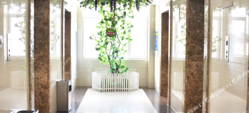 万悦精品酒店(石家庄湾里庙步行街店)图片