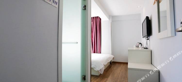 肯定精品酒店(南京虹悦城店)图片