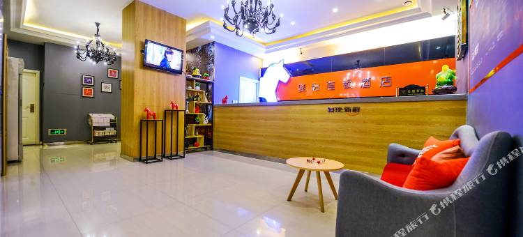 骏怡连锁酒店(重庆南坪万达广场店)图片