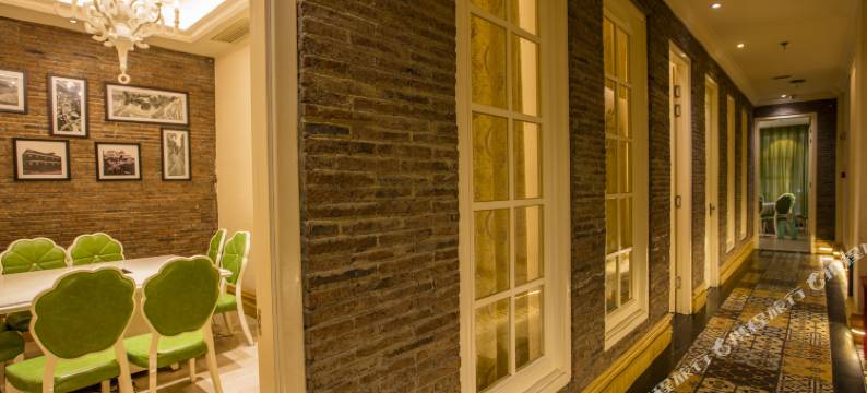 名成尊享酒店(遵义会议会址捞沙巷店)图片