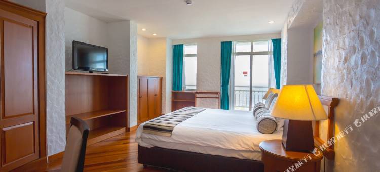 普吉岛海滨套房-Centara旗下(Waterfront Suites Phuket by Centara)图片