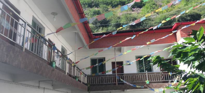 理县云丹久美藏家乐住宿图片