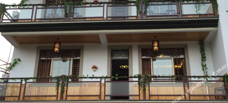 杭州依栏居精品民宿图片