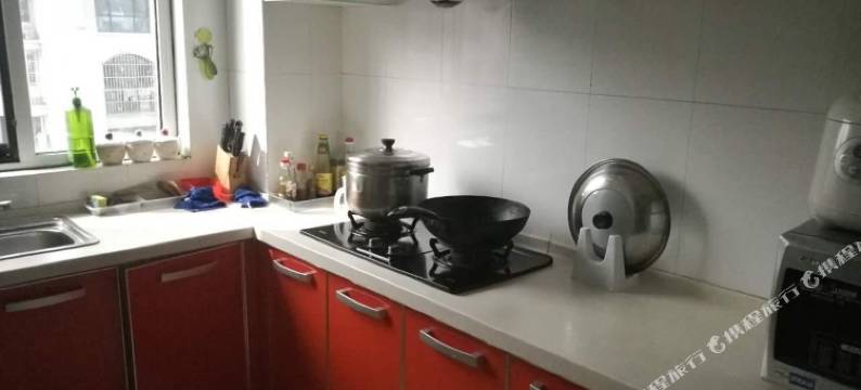 雯名公寓(青岛金沙滩路店)图片