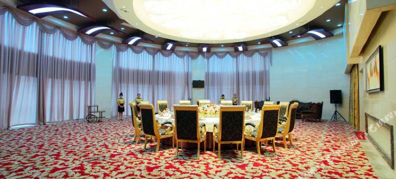 镇江大港新区逸翠园大酒店图片