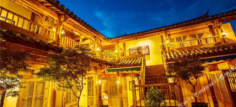 丽江束河塘舍精品客栈图片