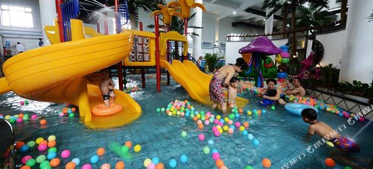 遵化汤泉宫温泉度假村图片