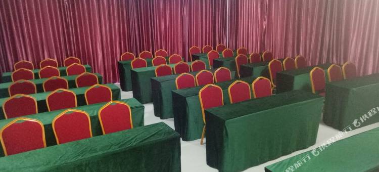 维也纳酒店(岳阳临湘政务中心店)图片