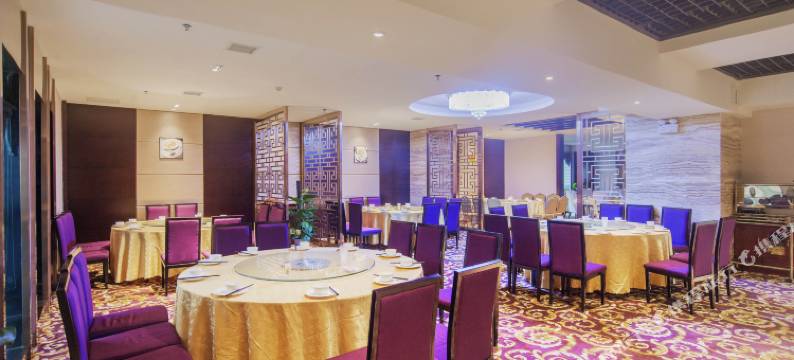 长沙中邦顺瑞豪廷大酒店(劳动中路赤岗岭地铁站店)图片