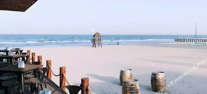 栖海里民宿(孤独图书馆礼堂店)图片