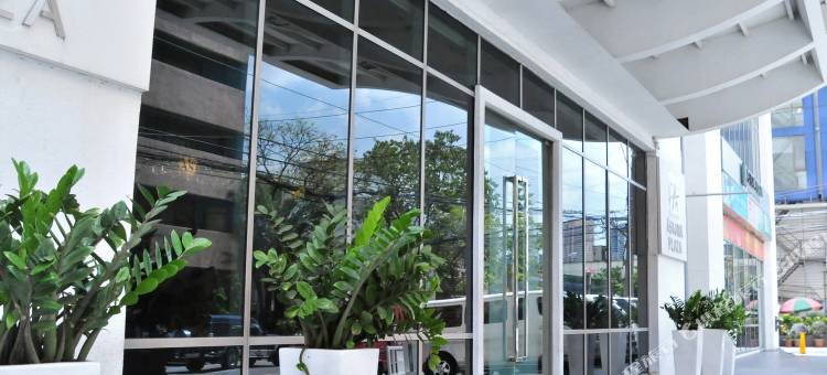 阿斯托里亚广场(Astoria Plaza)图片