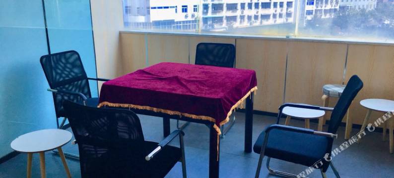 易佰良品酒店(长沙县星沙公园世界之窗店)图片