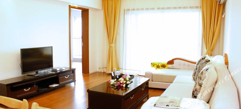 宜美精品公寓(青岛金沙滩印象店)图片