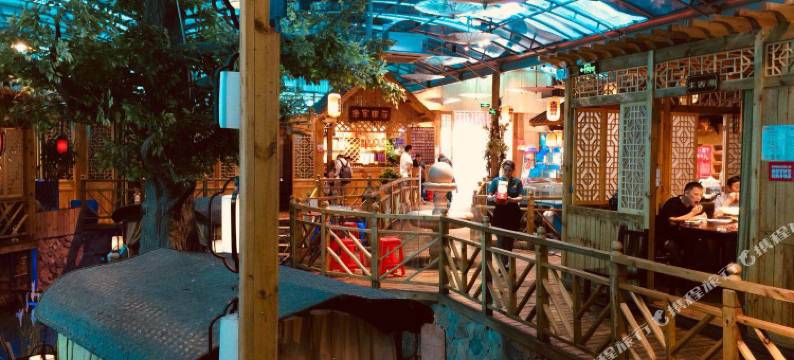 渔家厨坊酒店(钟家村拦江路地铁站店)图片