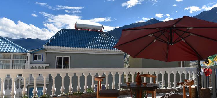 林芝仙踪林精品客栈图片