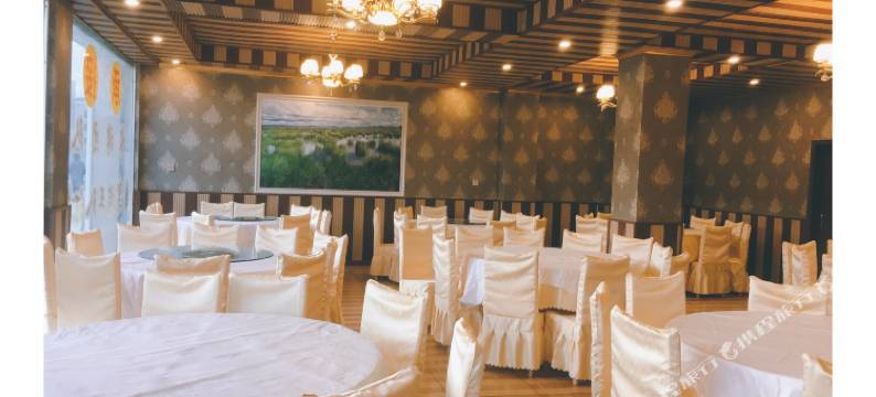 若尔盖大草原明珠酒店图片