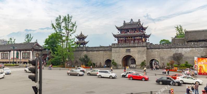 都江堰紫色小屋图片