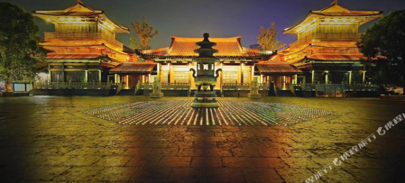 杭州月亮与六便士民宿(香积寺地铁站店)图片