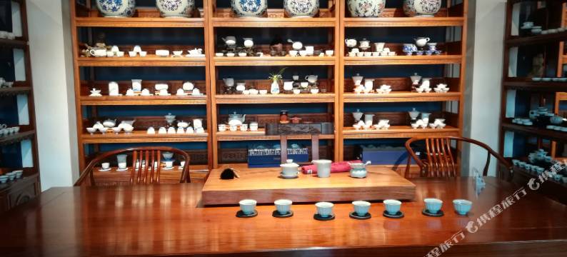 昆明恒亿大酒店(万象城昆明瑞鼎城悦容汇购物公园店)图片