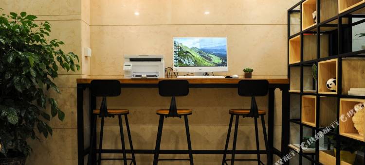 怡莱酒店(成都金堂万达店)图片