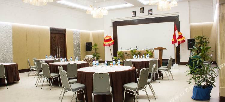 宾唐弗洛雷斯酒店(Bintang Flores Hotel)图片