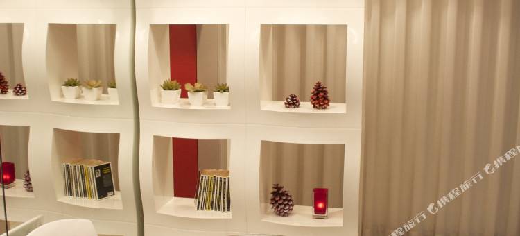 巴黎瑟拉别墅酒店(Villathena Paris)图片