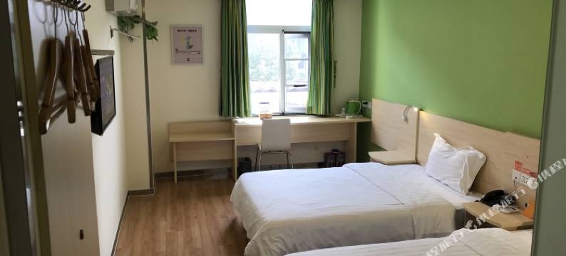 英德吉盛酒店图片