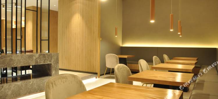 EZ逸宿酒店(宁波东部新城会展中心店)图片