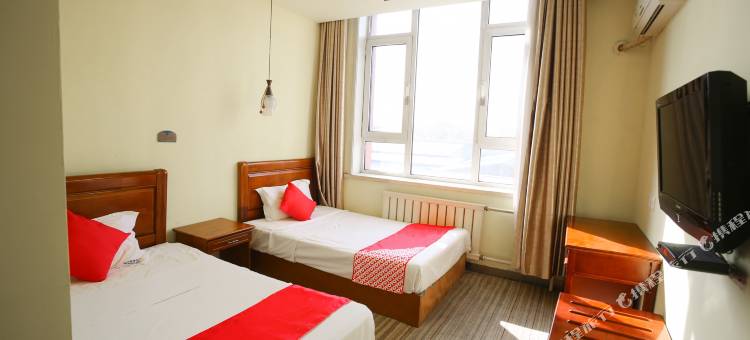 OYO大连呼盟安达酒店图片