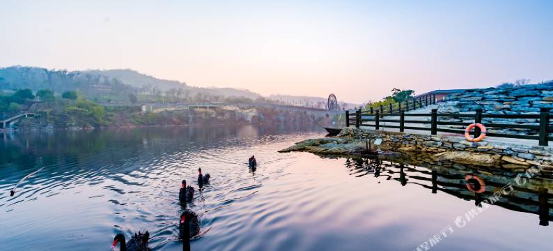 东方新麓颐生园酒店(善卷洞店)图片