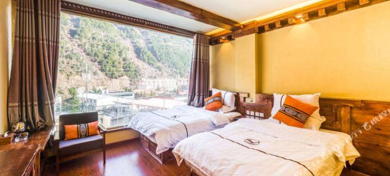 康定东古客栈图片