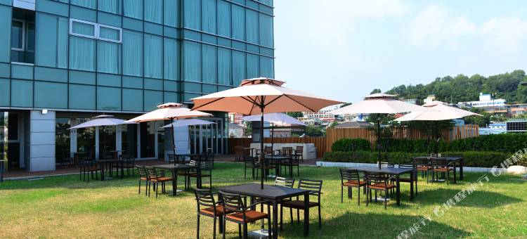海港公园酒店(Harbor Park Hotel)图片