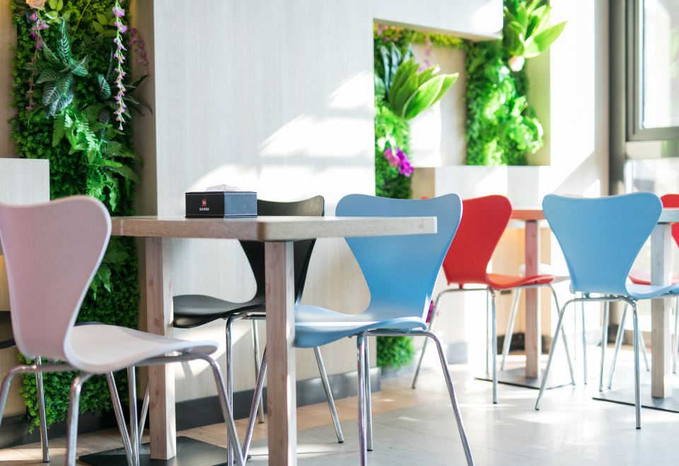 Ibis Hotel Shanghai Songjiang University Town Wencheng Rd Hotel Overview