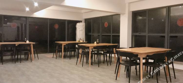舟山东极后会无期民宿(东福山店)图片