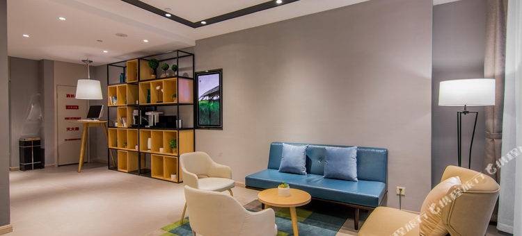 上海瑞金医院如佳商旅酒店(打浦桥地铁站店)图片
