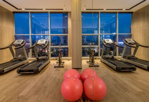 Echarm Hotel (Chengdu Chunxi Road Pedestrian Street) Hotel Overview