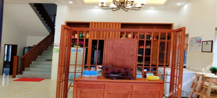 凡客轩 · 观山景Courtyard亲子休闲度假庭院民宿(天台店)图片