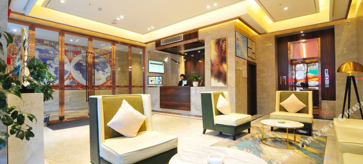 月亮半岛艺术酒店(宜宾大观楼第一人民医院店)图片