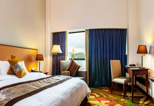 Summit Parkview Yangon Hotel Overview