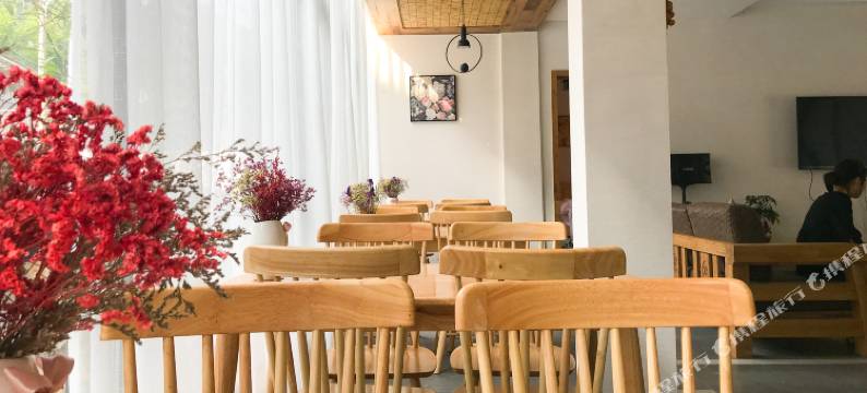 花筑·月半湾山庄(天荒坪镇店)图片