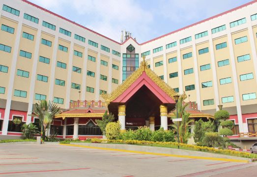 Summit Parkview Yangon Hotel Overview